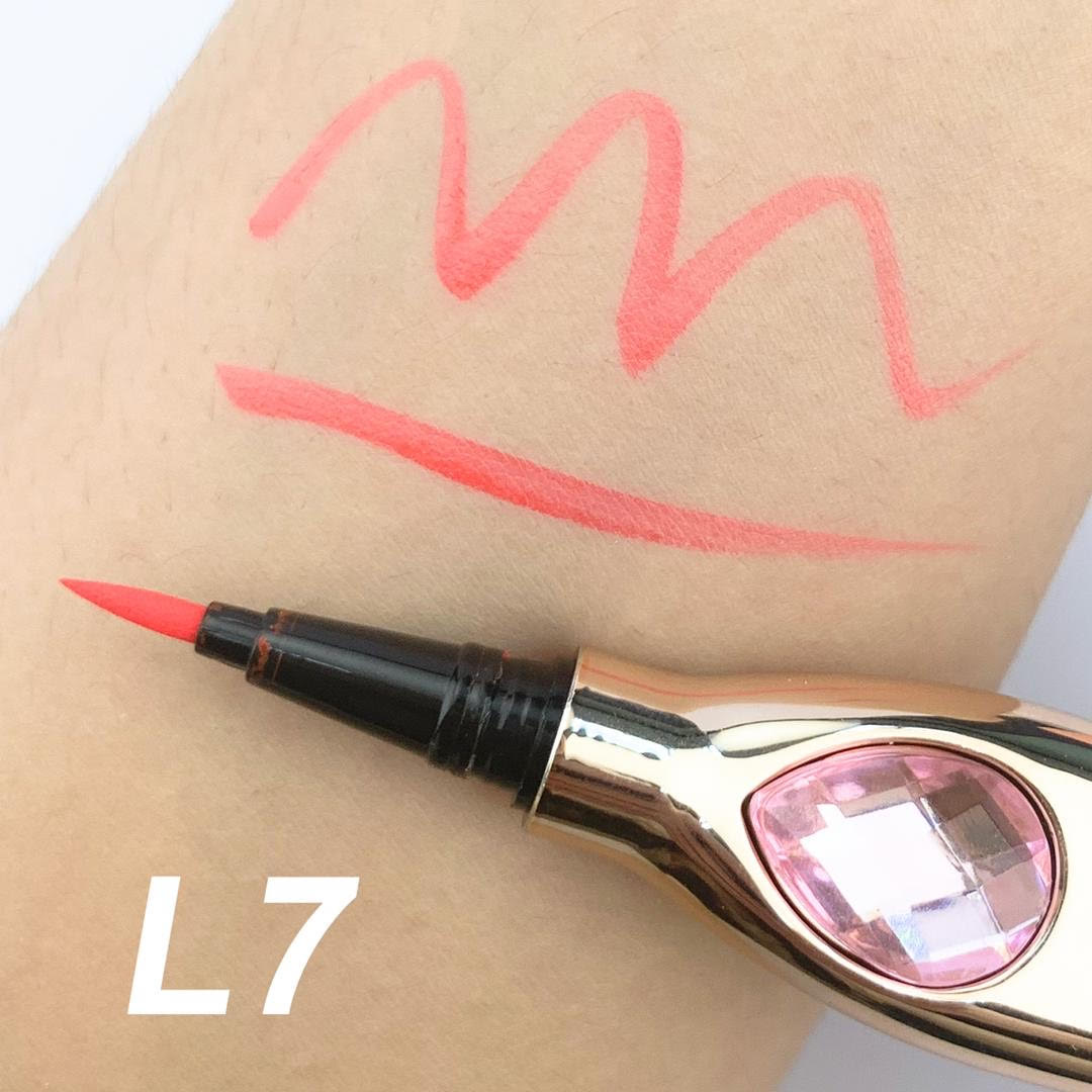 Gem Liquid Eyeliner with a Precision Tip