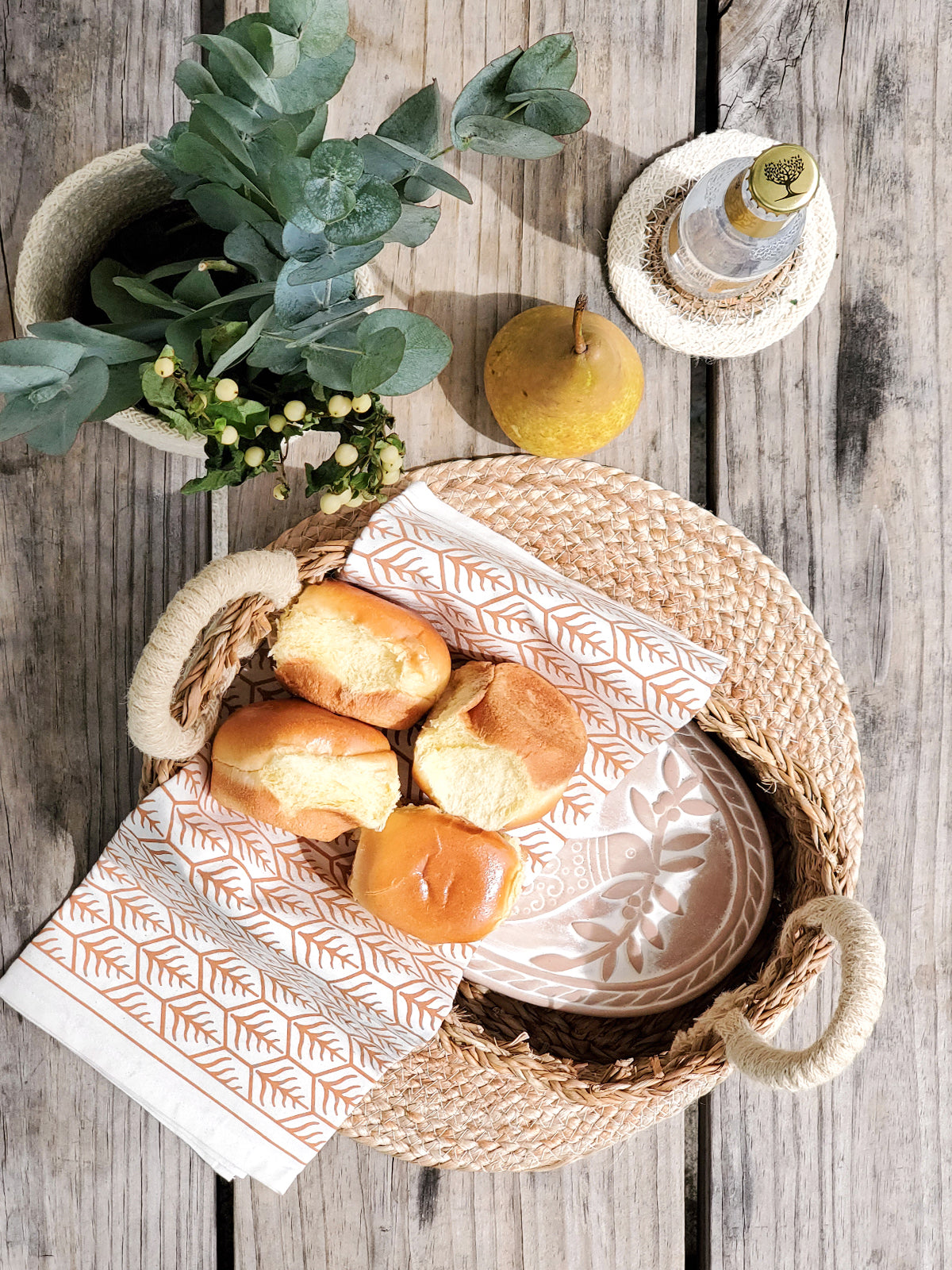 Bread Warmer & Basket Gift Set with Tea Towel - Bird Oval