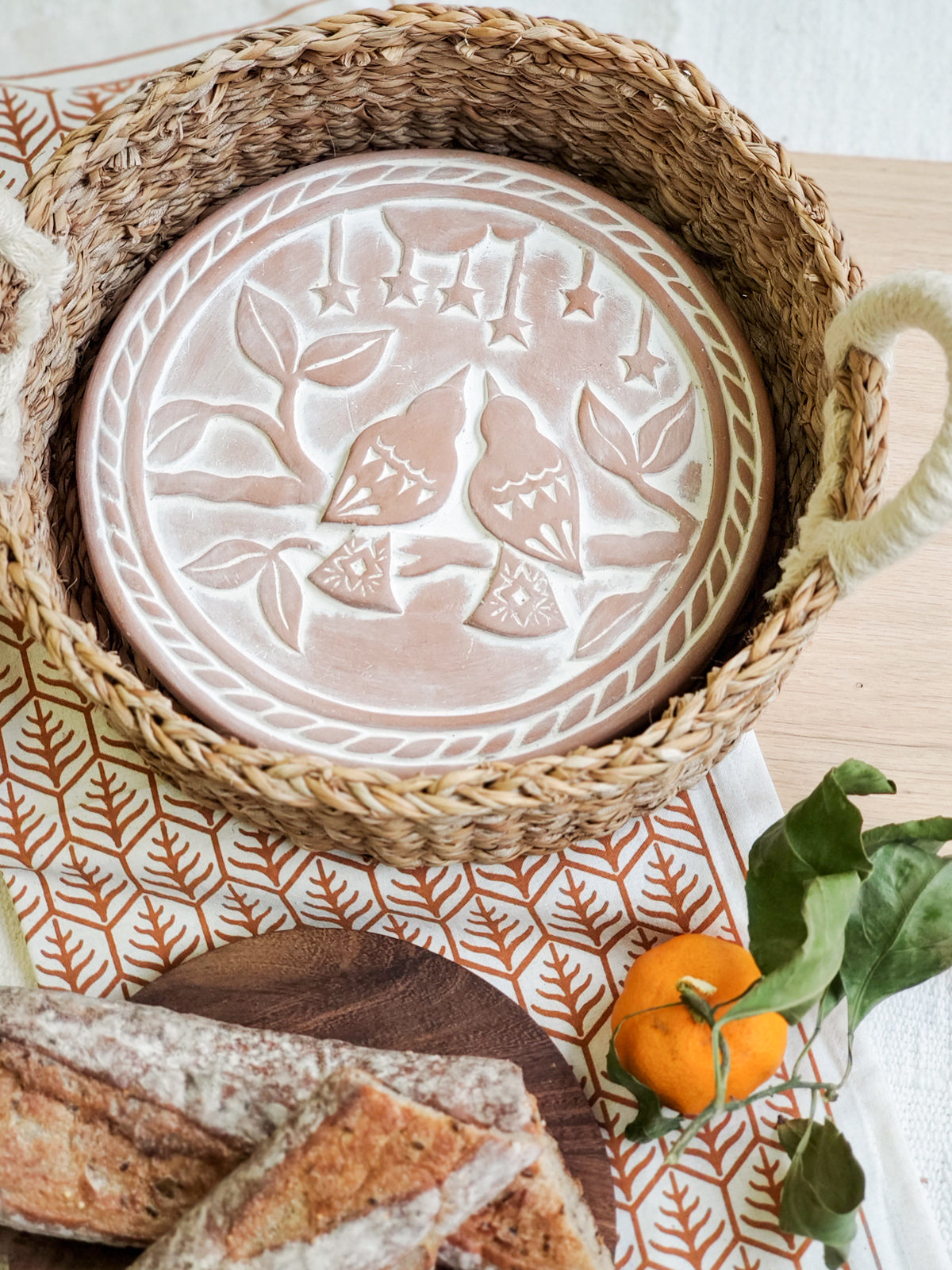 Bread Warmer & Basket Gift Set with Tea Towel - Lovebird Round