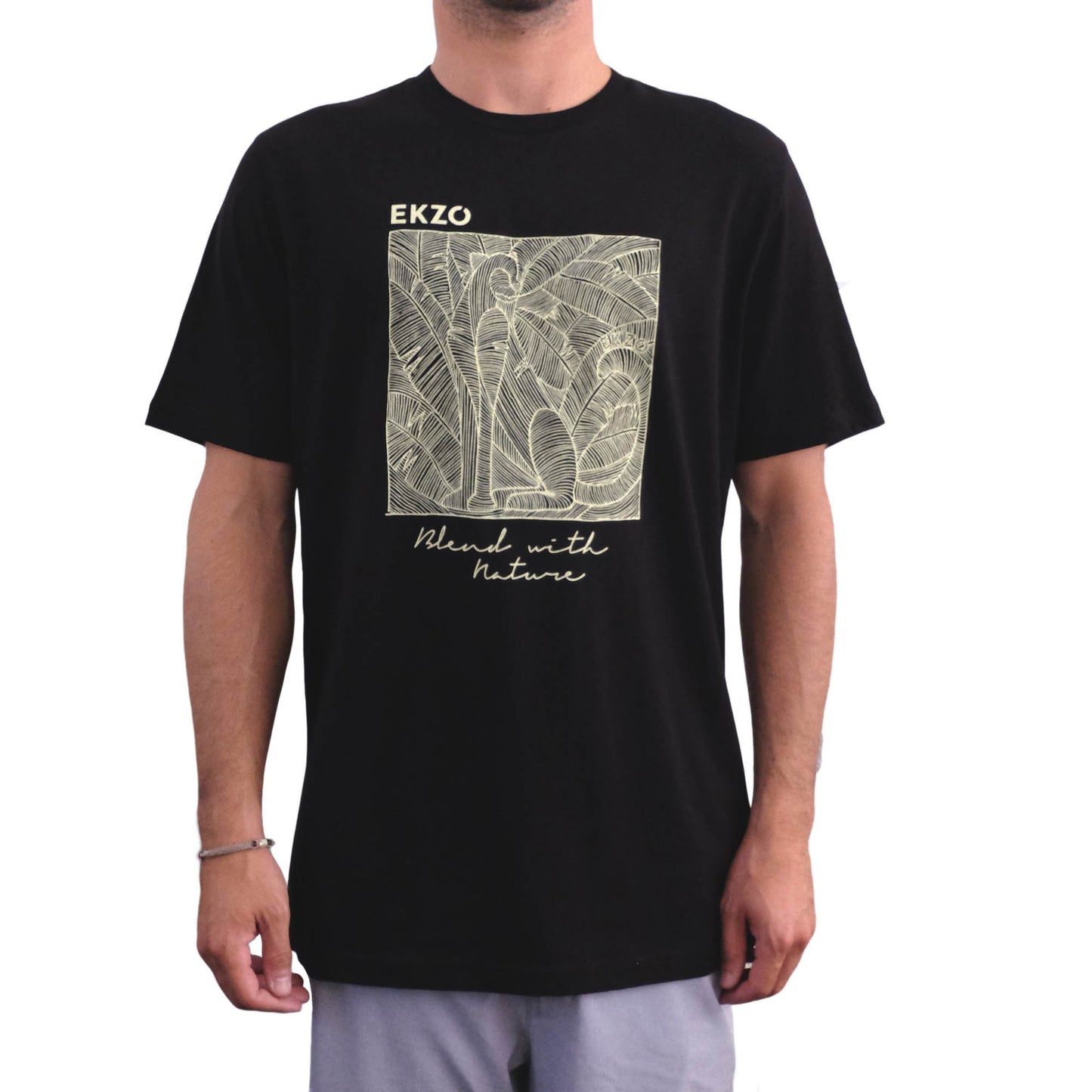 Blend with Nature T-shirt Black