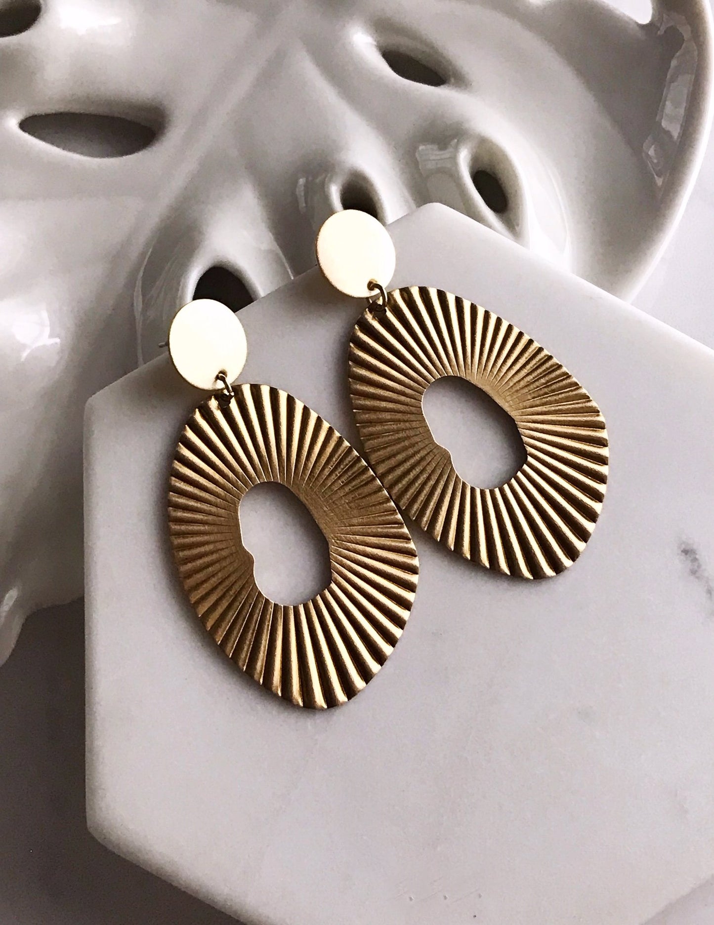 sunray hoop earrings - brushed brass